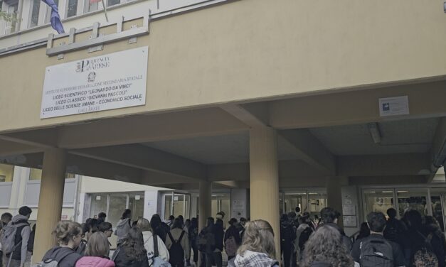 Un caloroso benvenuto agli studenti di classe prima!